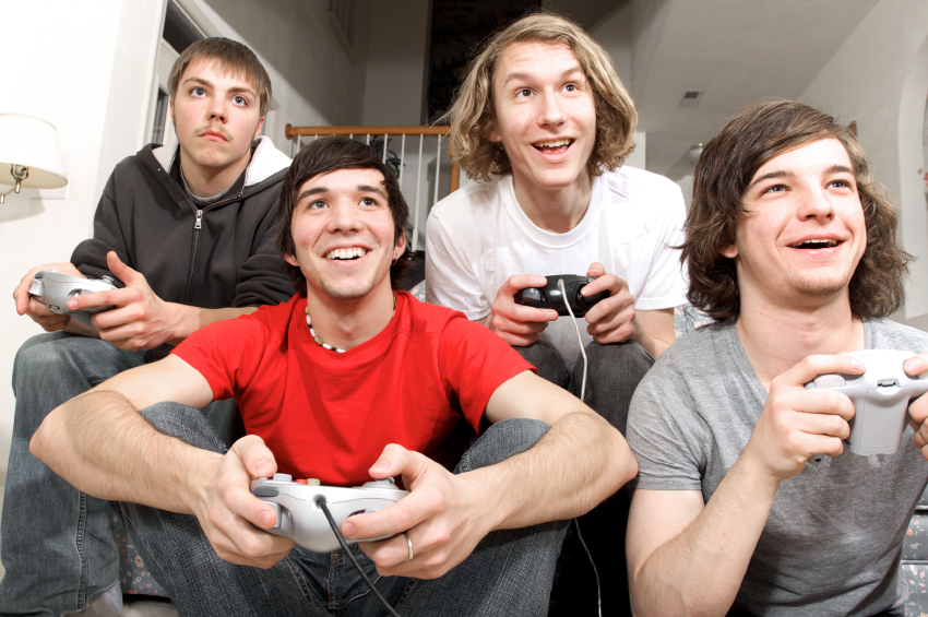Why do people play video games. Звезды играющие в компьютерные игры. Компьютерные игры с друзьями подростки. Возраст играющих в компьютерные игры. Плохие увлечения.