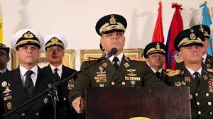 Militares
Jueces