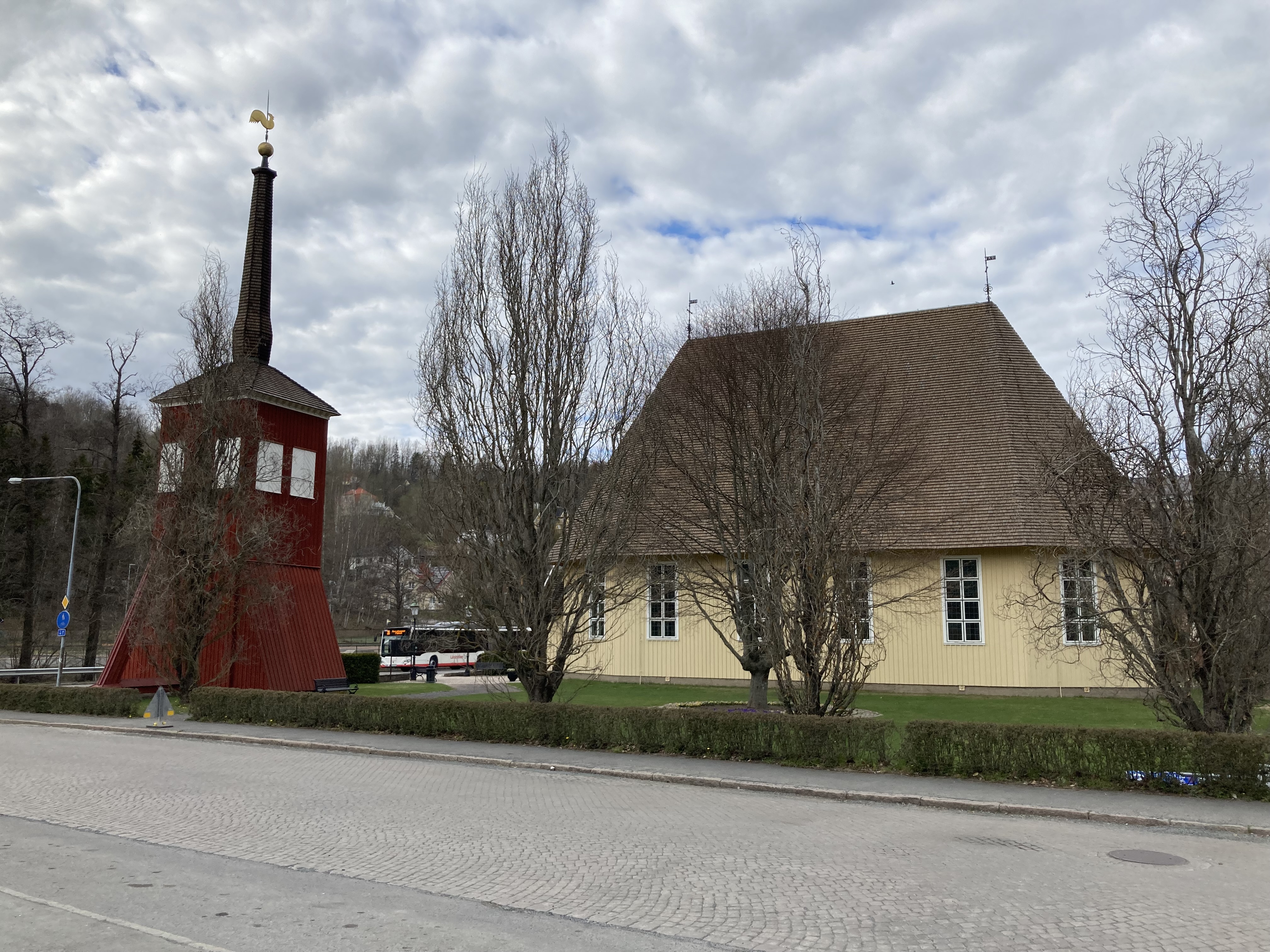 Kyrka