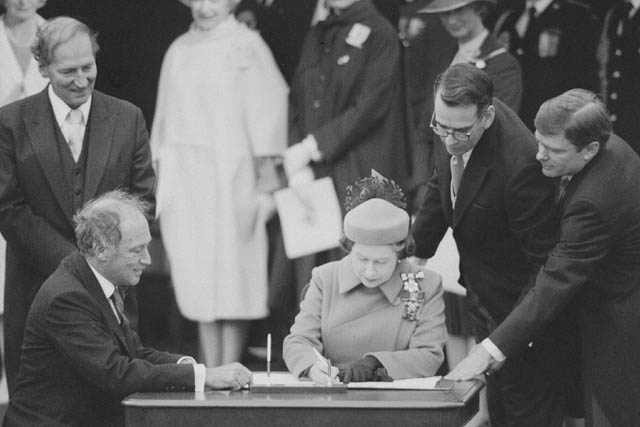Statue of Westminster Signing
