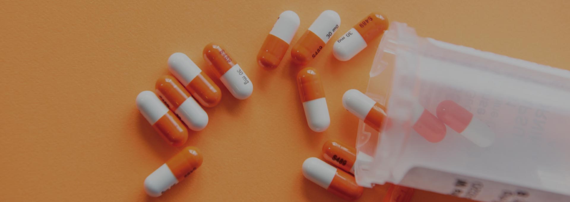 LOS MEDICAMENTOS APROBADOS EN BASE A CRITERIOS SUSTITUTOS NO GARANTIZAN SU EFICACIA EN EL CÁNCER                             