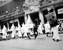 Canada gained independence from Britain, giving them the ability to govern themselves.