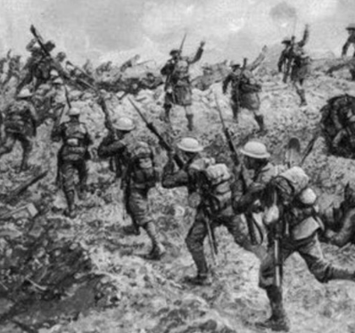 Empezó oficialmente en E.E.U.U  con la Sociedad de Psicología Militar en 1945 fundada por la Asociación Americana de Psicolog