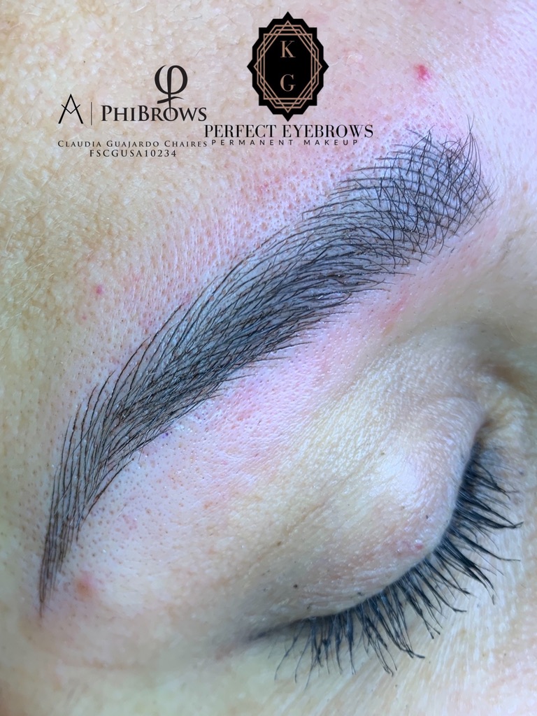MICROBLADING