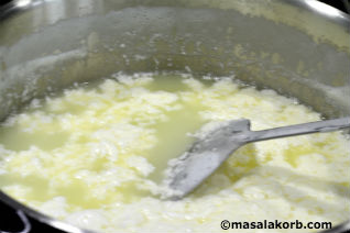 Pinapple & Milk Smoothie