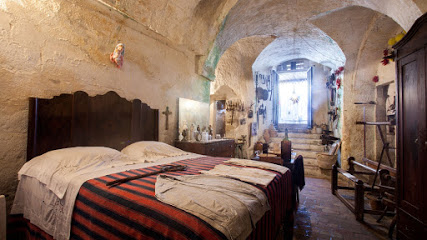 Casa Grotta del Casalnuovo