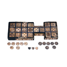Gioco reale di Ur (gioco nel sito del British Museum di Londra)