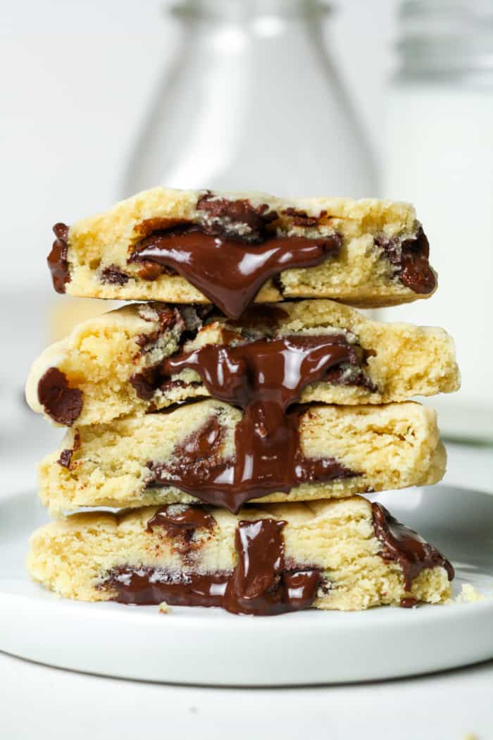 Chocolate filled Christmas cookies
