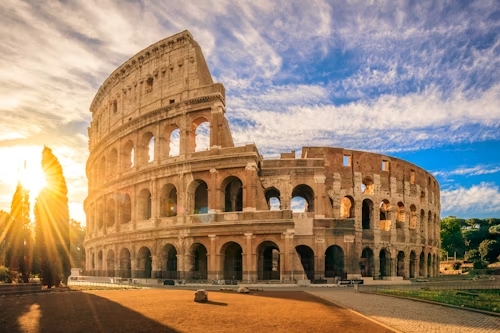Lupin at the Colosseum