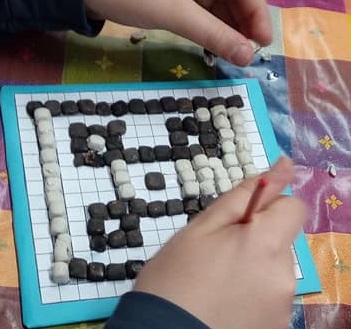 MI METTO ALL'OPERA PER REALIZZARE UN MOSAICO ROMANO