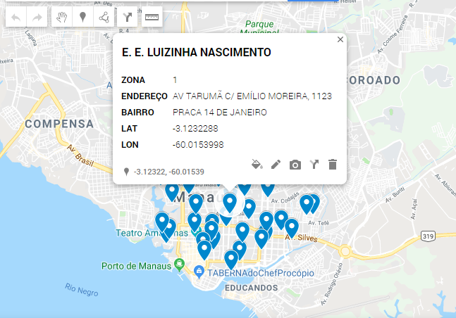 No exemplo 3 podemos ver uma informação mais completa com: nome, endereço, latitude e longitude