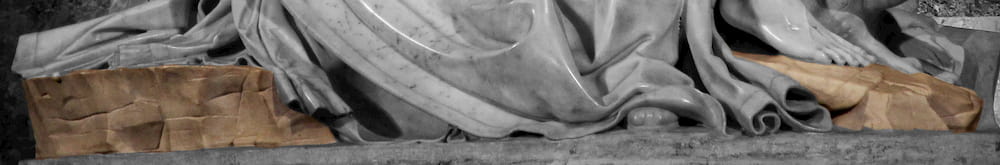 Una “scena di pietà” nell’arte cristiana rappresenta la Vergine Maria che stringe fra le braccia il corpo senza vita di Gesù,