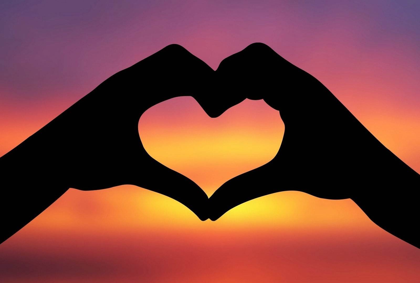 LOVE (CHARACTER)
