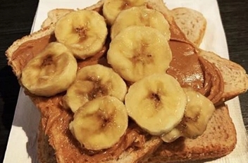 PEANUT BUTTER & JELLY, midnight snacks!